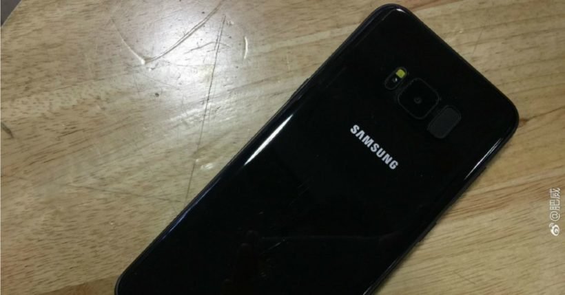 Samsung S8: Foto svelano dettaglio design e Bixby