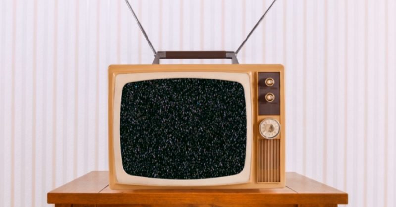 tv akai