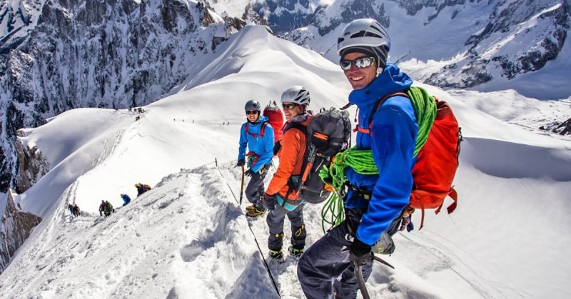 Giacche da montagna: Quale comprare tra termiche e impermeabili